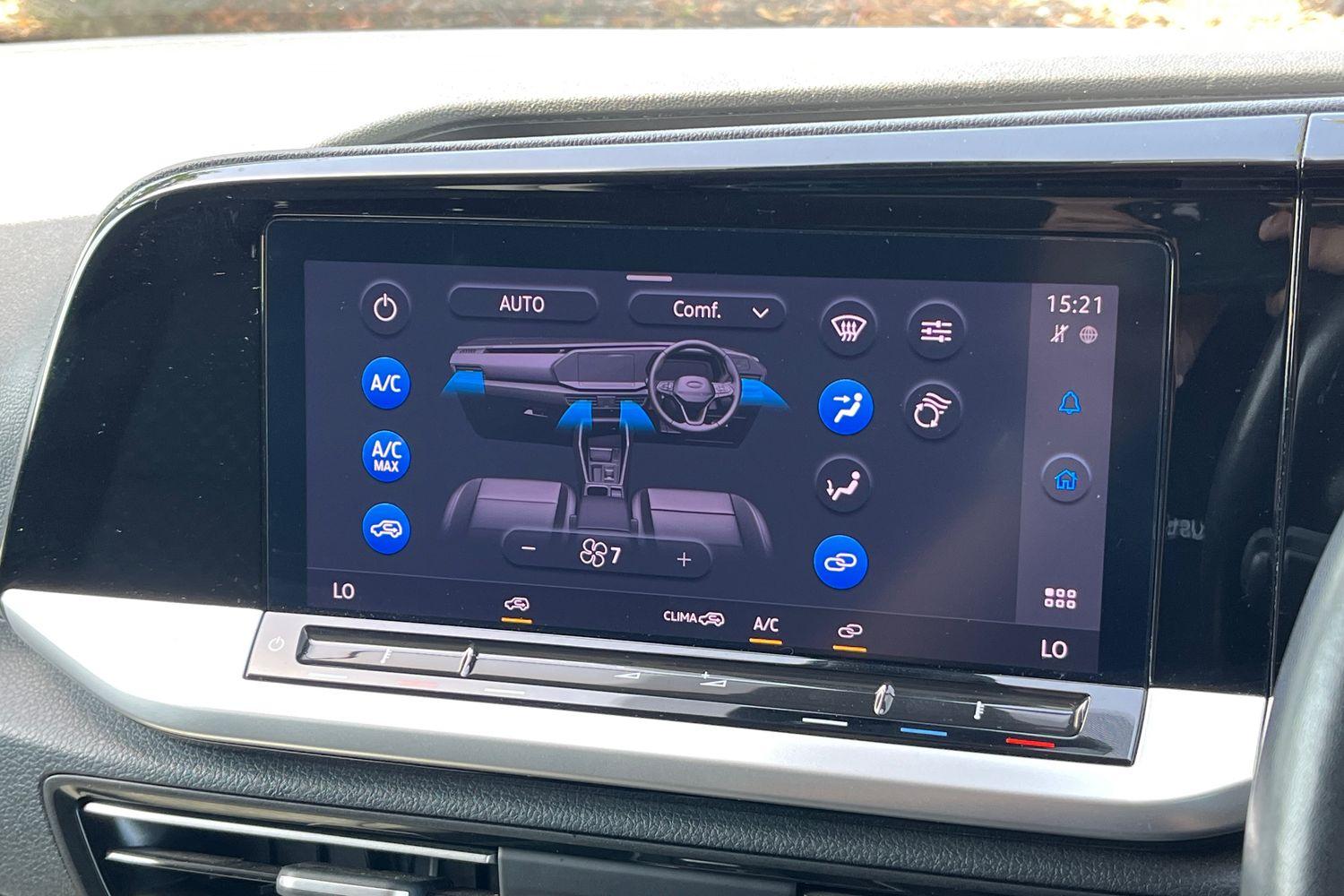 Ford TRANSIT CONNECT Photo 17