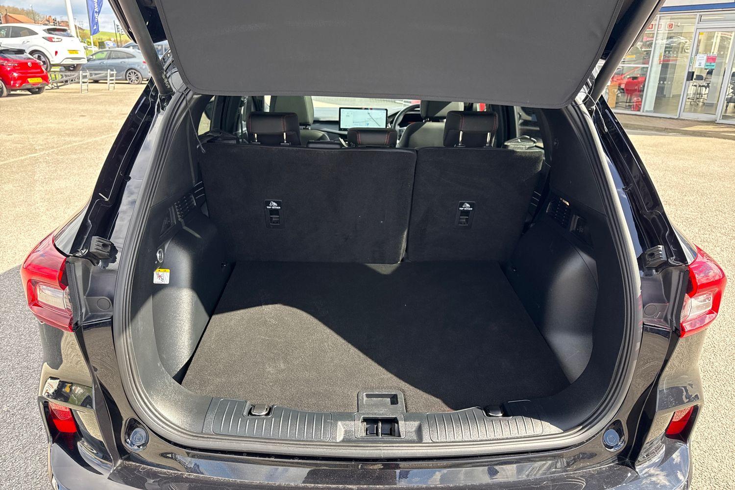 Ford KUGA Photo 20