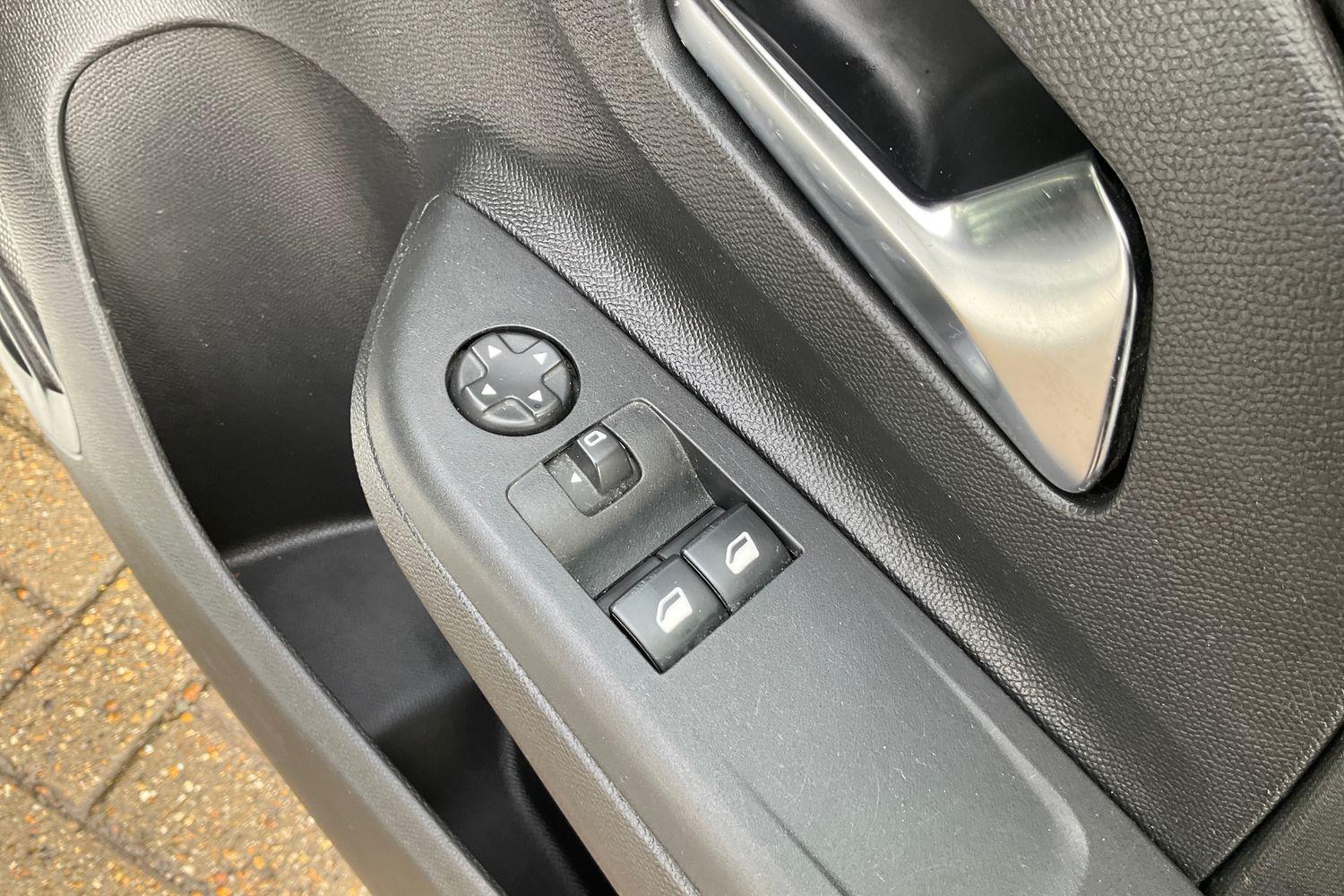 Vauxhall Corsa Photo 15
