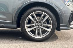 AUDI Q3 Photo 5