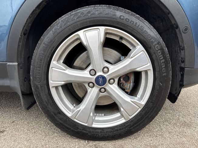 FORD Kuga Photo 5