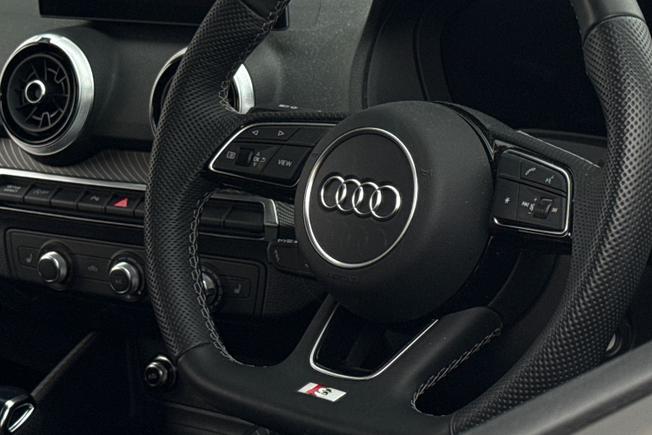 AUDI Q2 Photo 35
