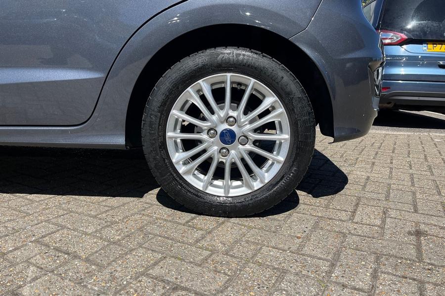 Ford Ka+ Photo autoimg-49268e0e6ff9942c0aa95a6d8a4898ff94df747e.jpg