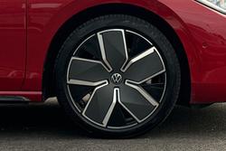 VOLKSWAGEN Passat Photo 5