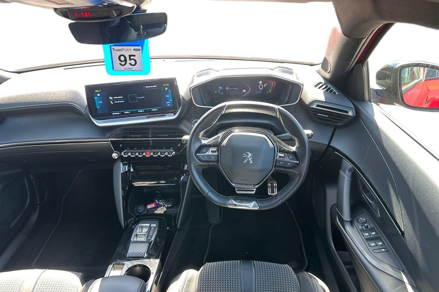 Peugeot 2008 Photo 10