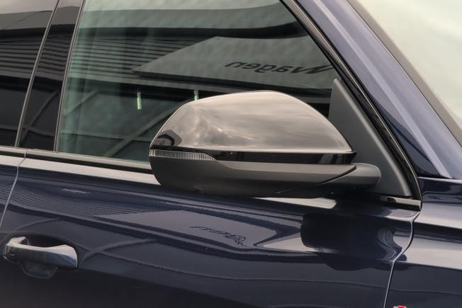 AUDI Q8 Photo 20