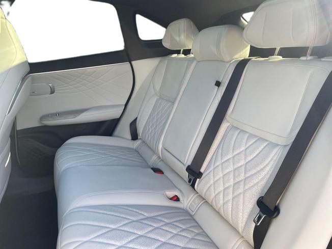 Changan Deepal S07 Photo 9