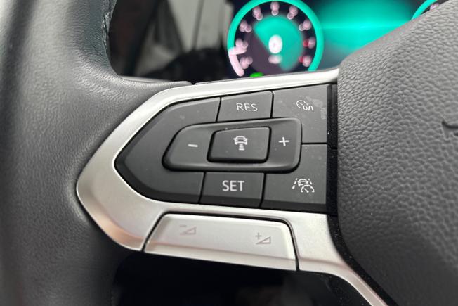 VOLKSWAGEN GOLF Photo 16