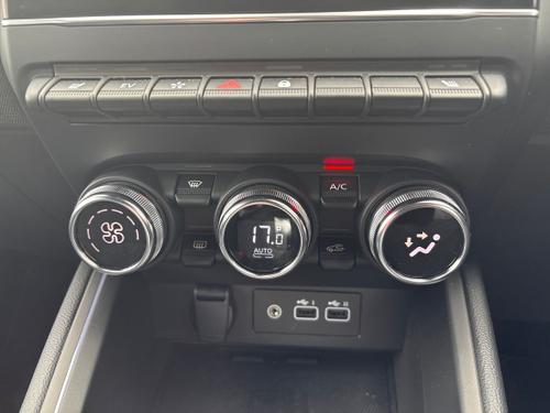 Renault CLIO Photo autoimg-4935bf92056d0981bfdfbad3bf4473e33d53e4a3.jpg