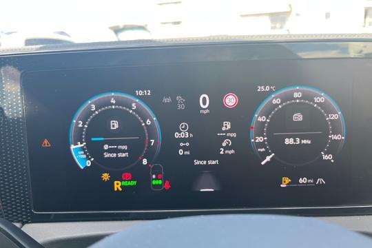 Volkswagen Tiguan Photo autoimg-49390a429cda242a5d1460b807cb276b54149b03.jpg