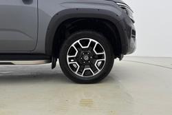 VOLKSWAGEN Amarok Photo 5