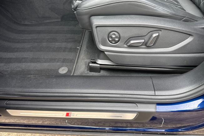 AUDI Q5 Photo 51