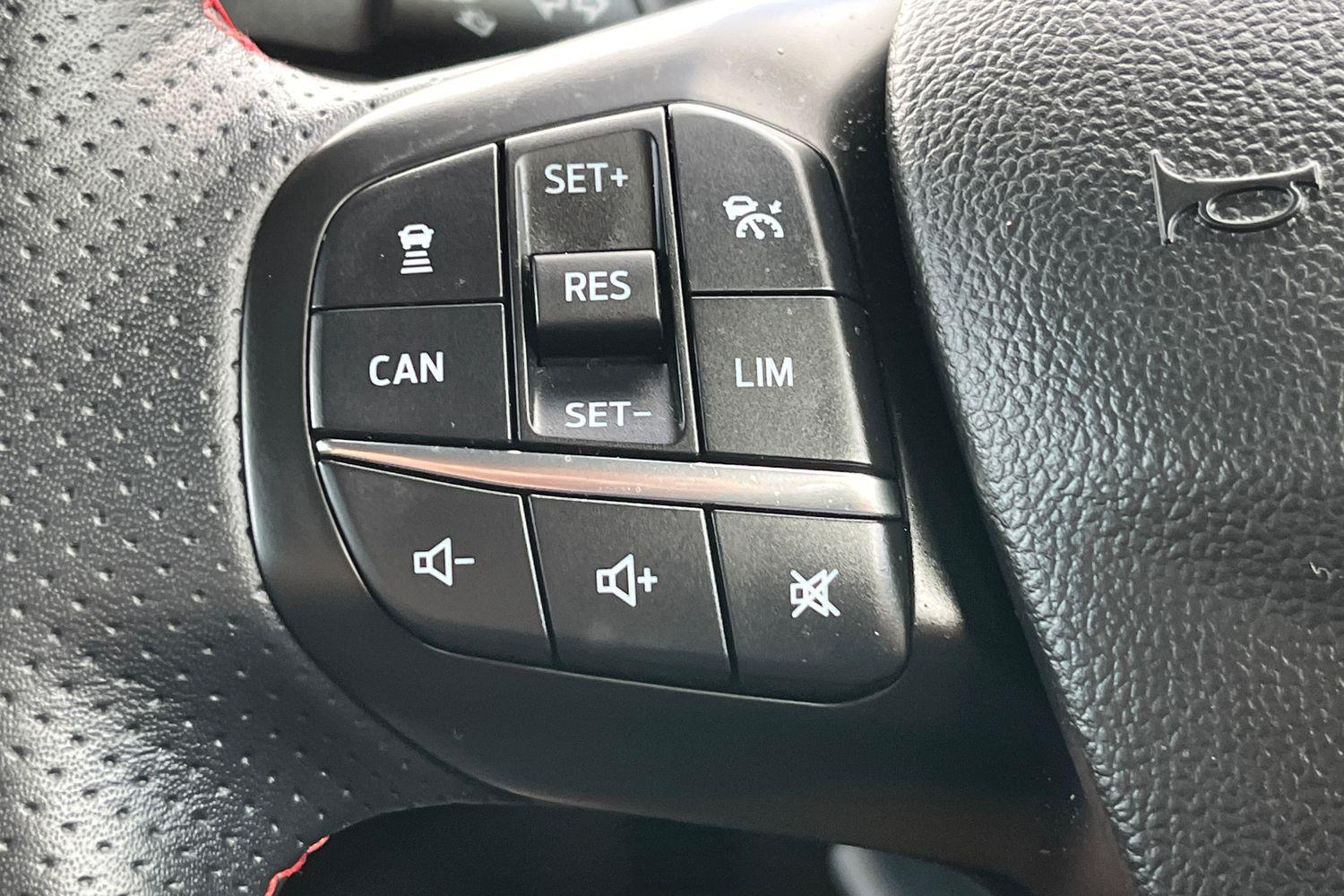 Ford Focus Photo 31