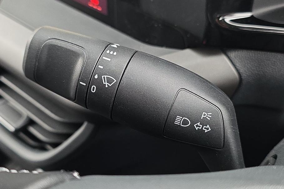 Used Ford E-TRANSIT COURIER WV75XLL 30