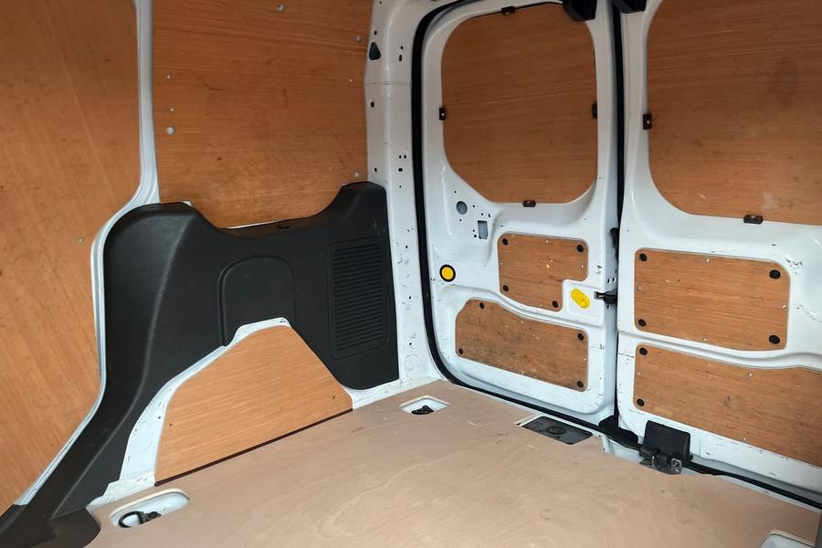 Ford TRANSIT CONNECT Photo autoimg-495288dcbcda8aa6e663c3ca04324173a721c513.jpg