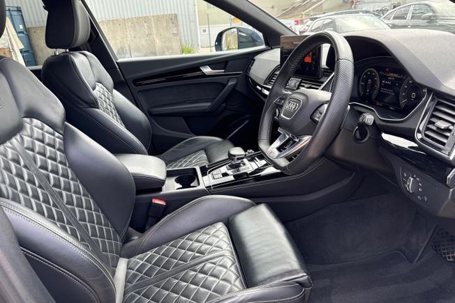 AUDI Q5 Photo 25