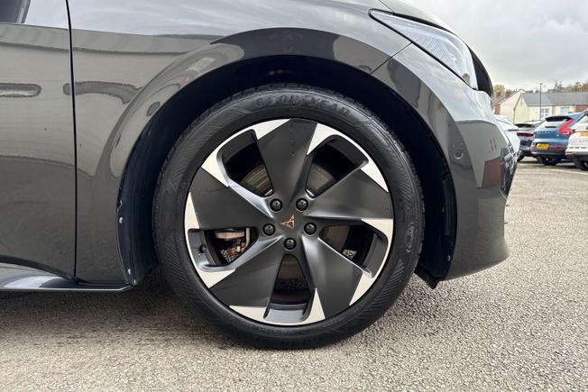 CUPRA BORN Photo 5