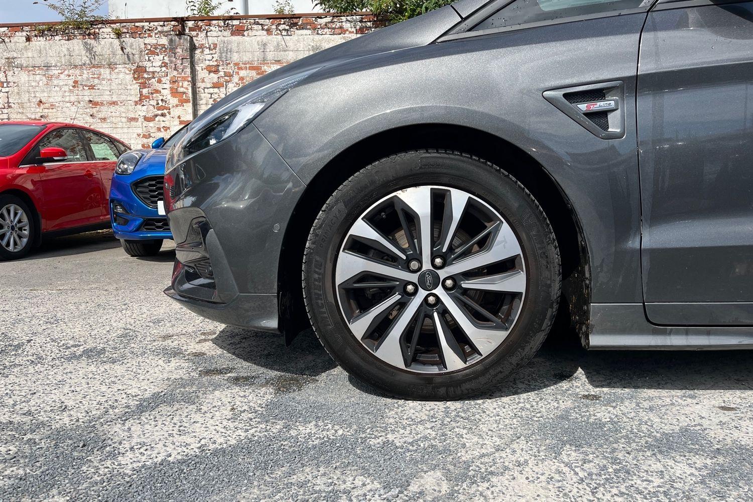Ford S-MAX Photo 7