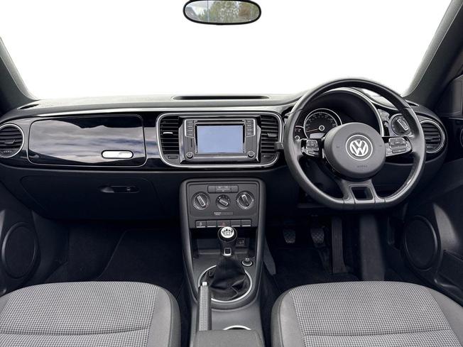 VOLKSWAGEN Beetle Photo 10
