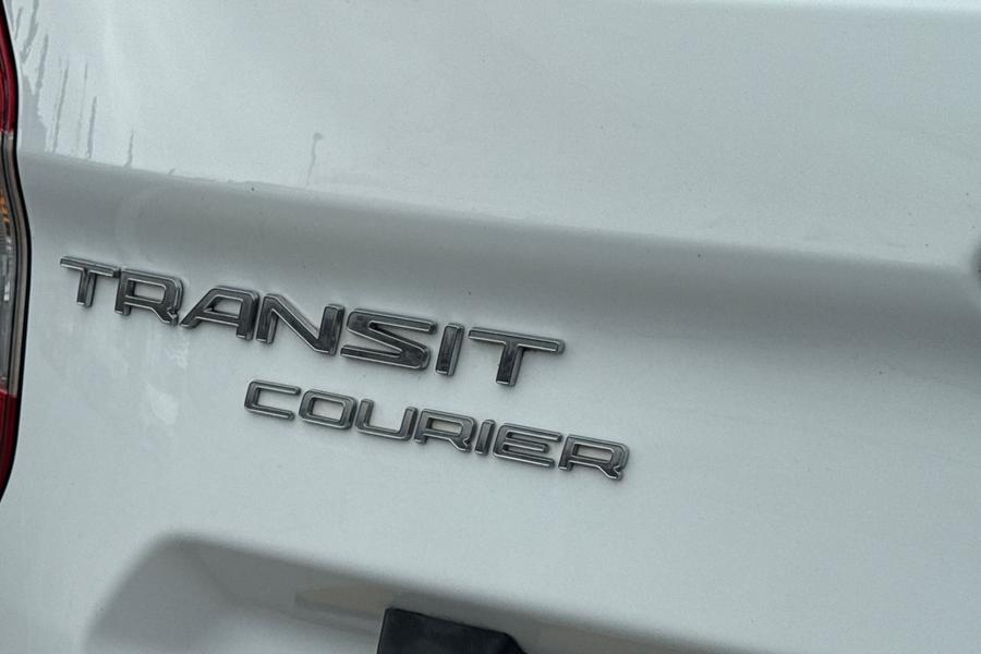 Ford TRANSIT COURIER Photo autoimg-4964718ebfbe4e5fae5d1105a154a69af140441e.jpg