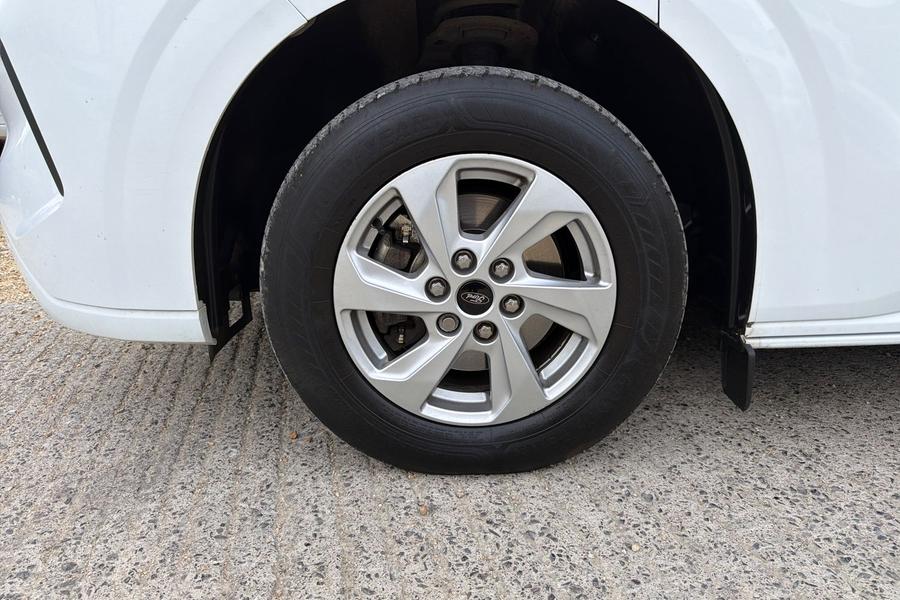 Ford TRANSIT CUSTOM Photo autoimg-4966825796cc2db128f657b1d8ac7d9f8ee46d18.jpg