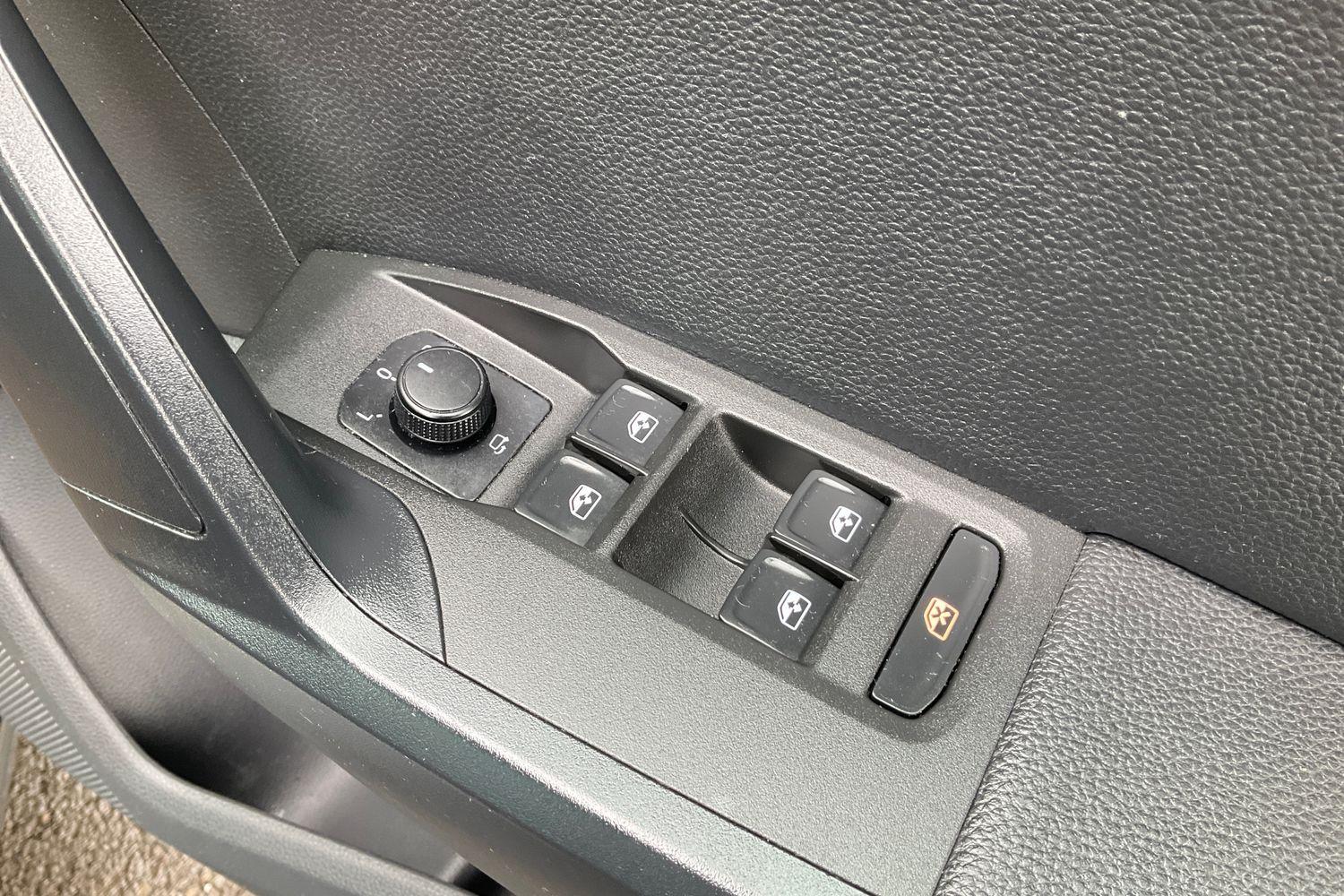 SEAT IBIZA Photo 15