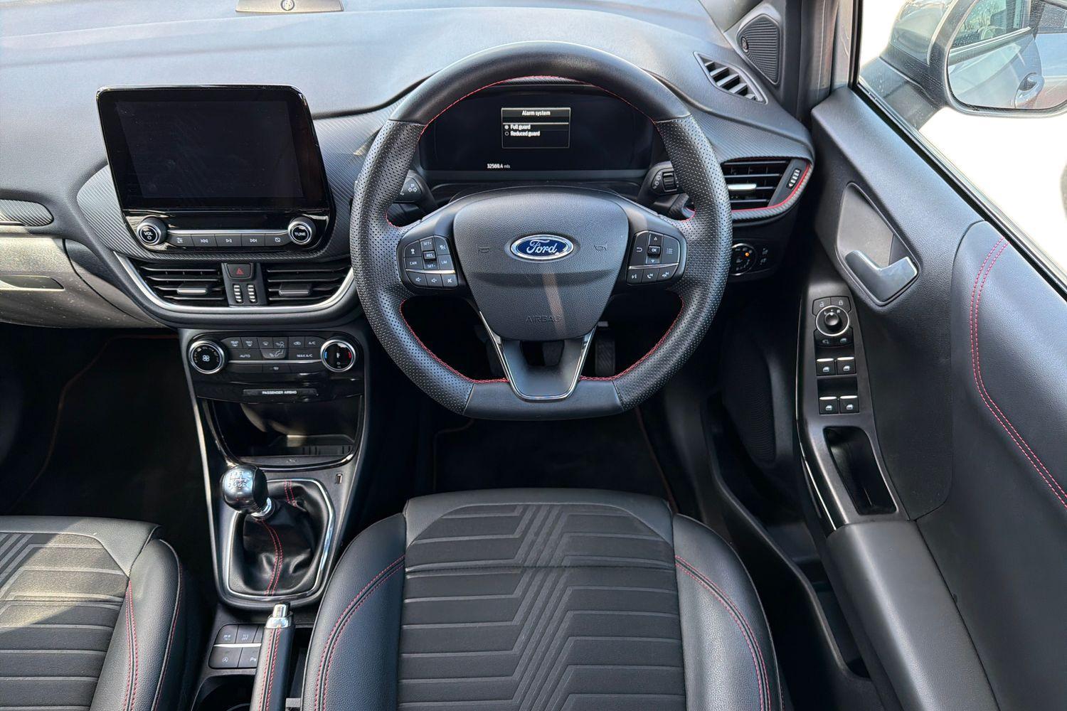 Ford PUMA Photo 10