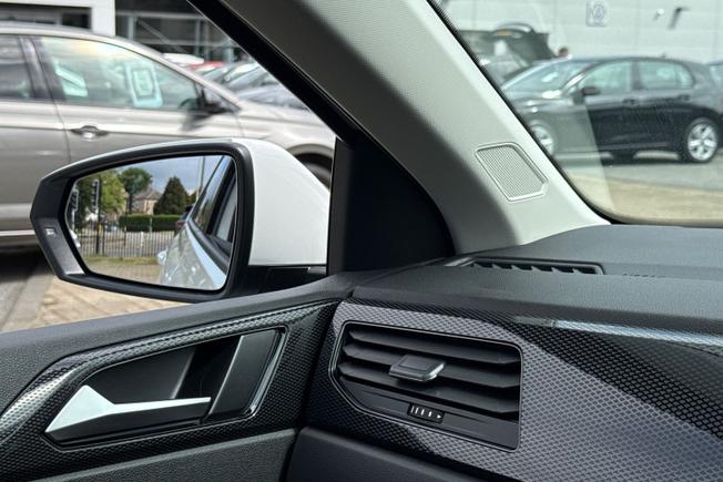 VOLKSWAGEN Polo Photo 28