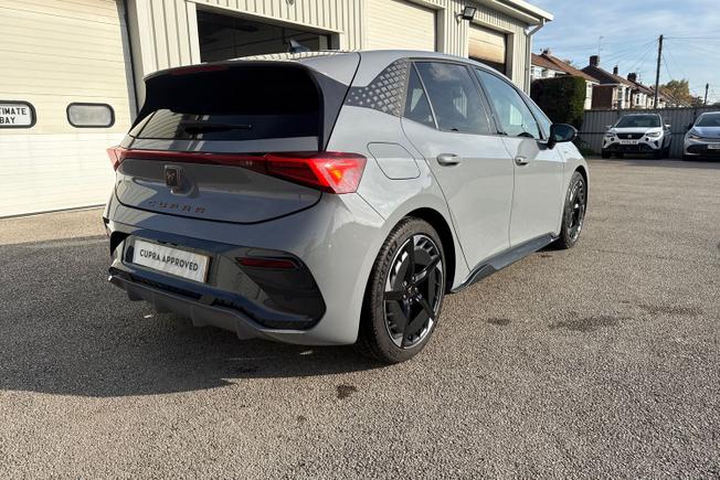 CUPRA Born Photo 23