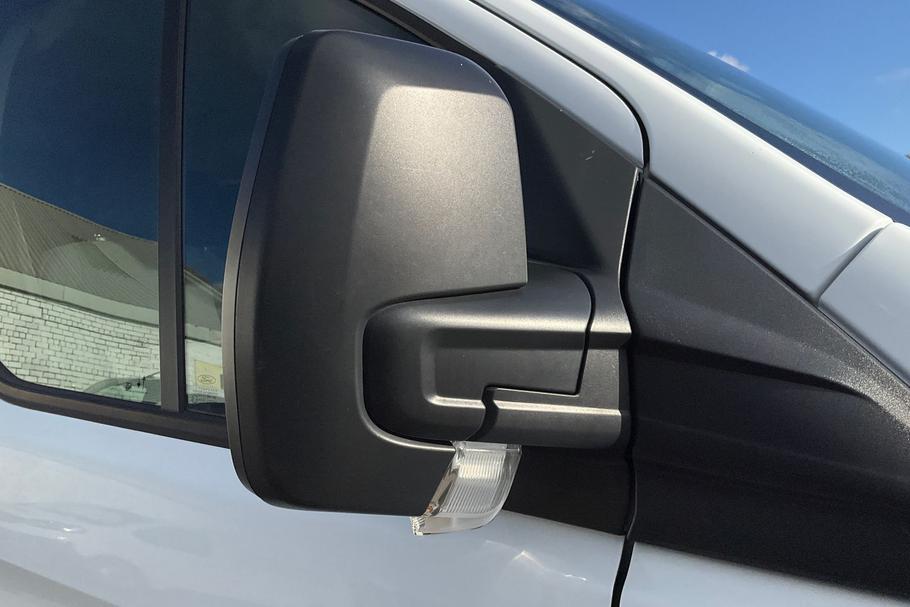 Used Ford TRANSIT CUSTOM 18