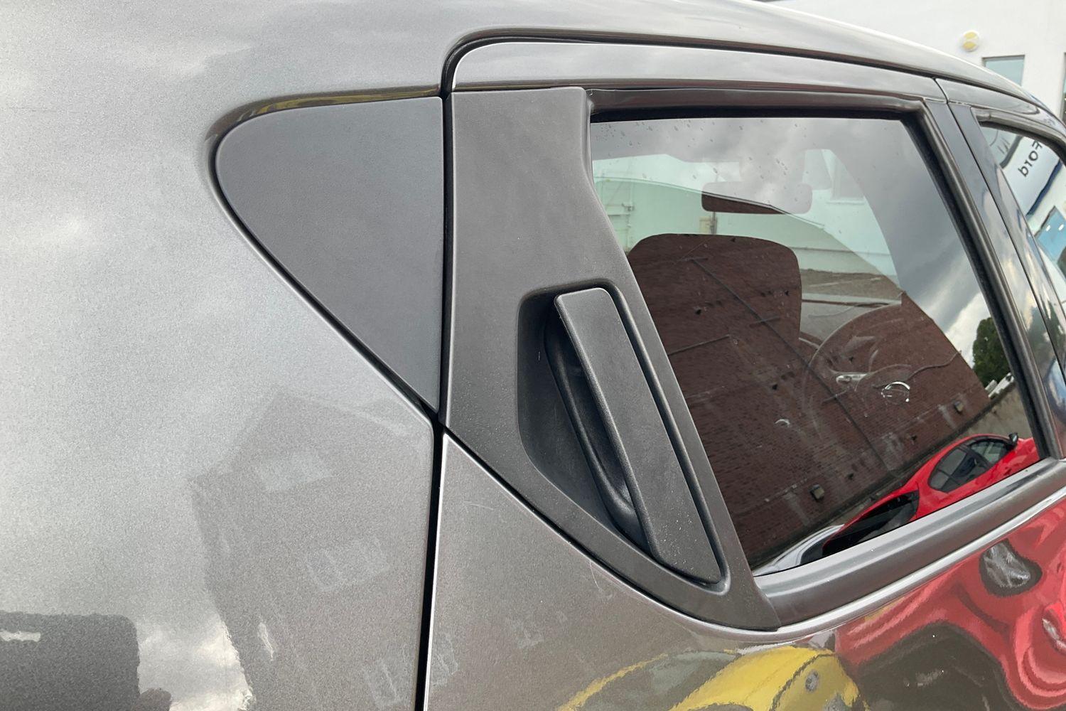 Nissan JUKE Photo 36