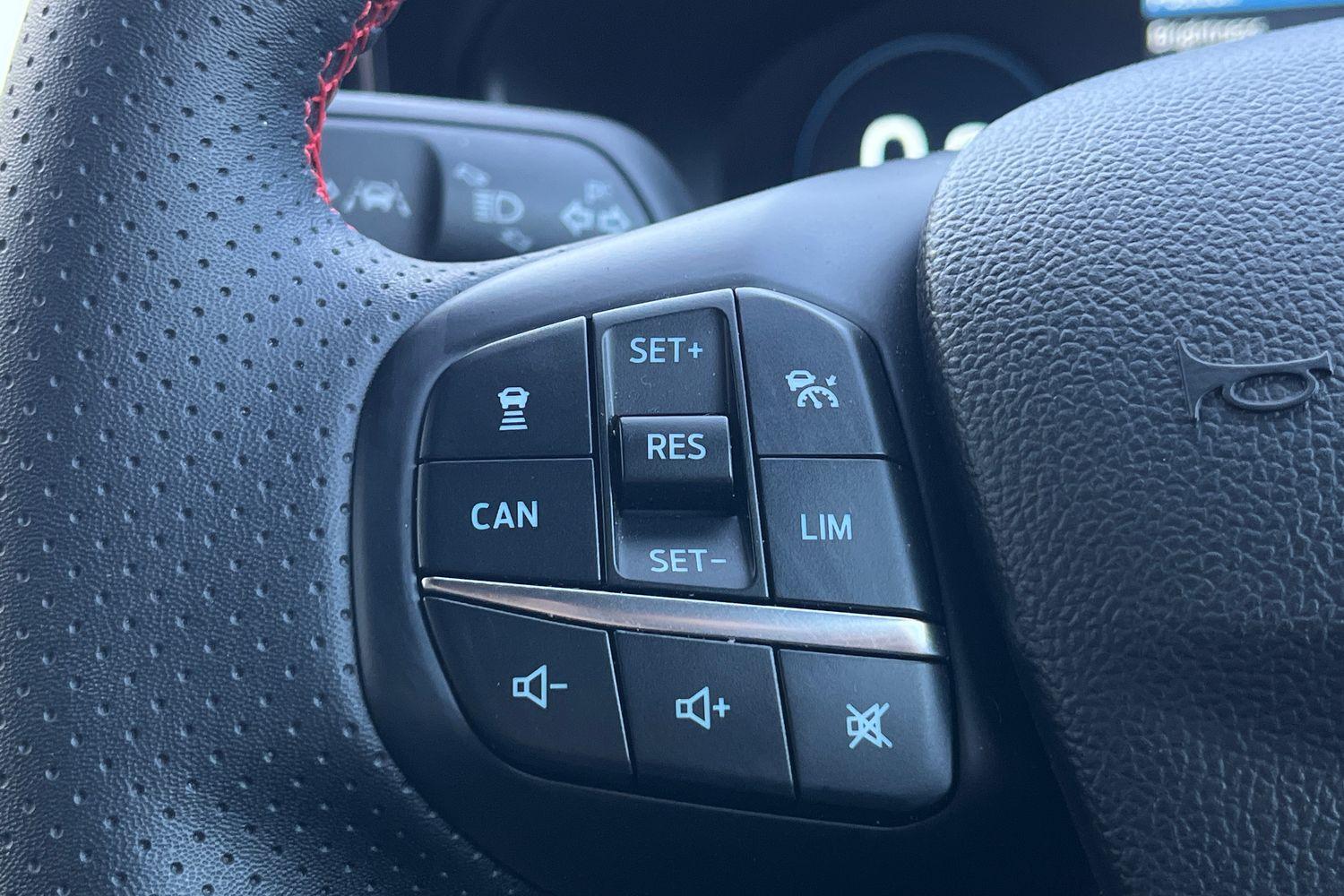 Ford Focus Photo 35