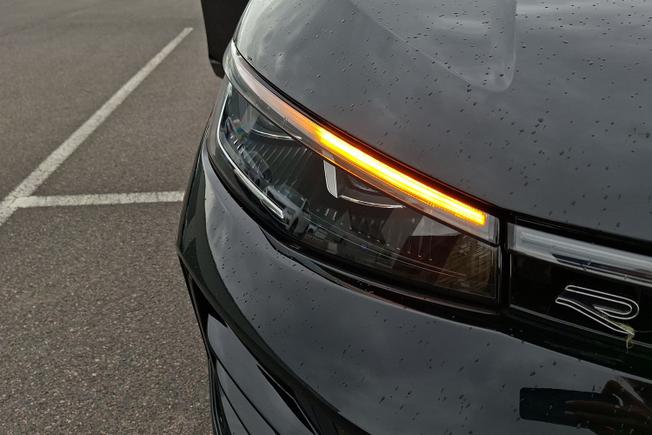 VOLKSWAGEN Passat Photo 27
