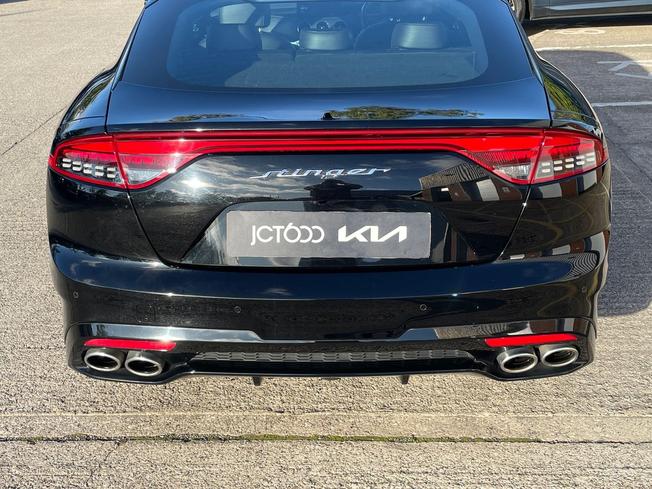 Kia Stinger Photo 25