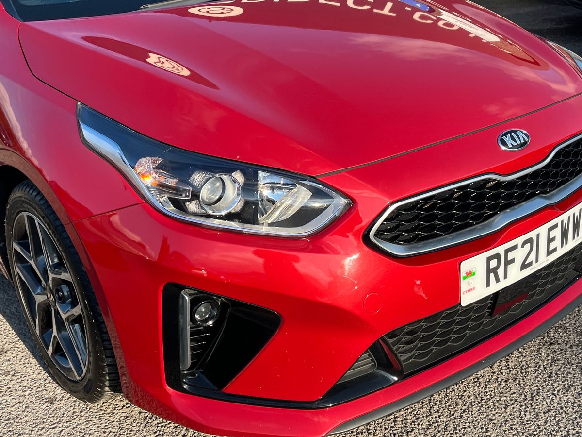Kia ProCeed Photo 17