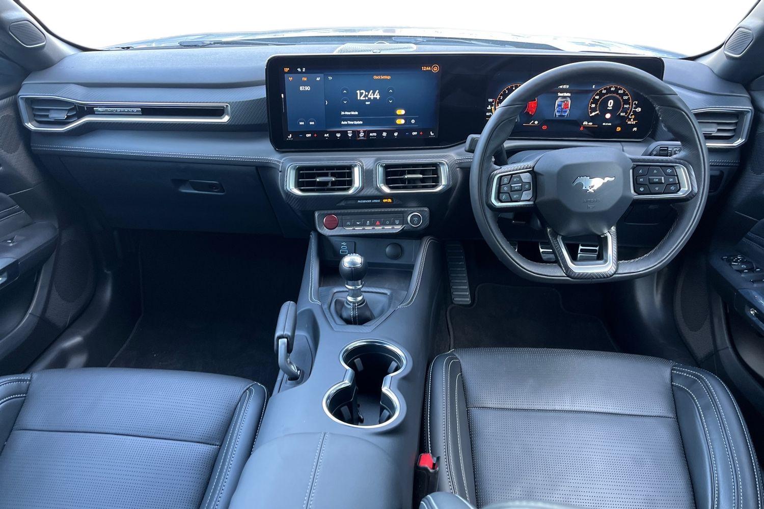 Ford MUSTANG Photo 9