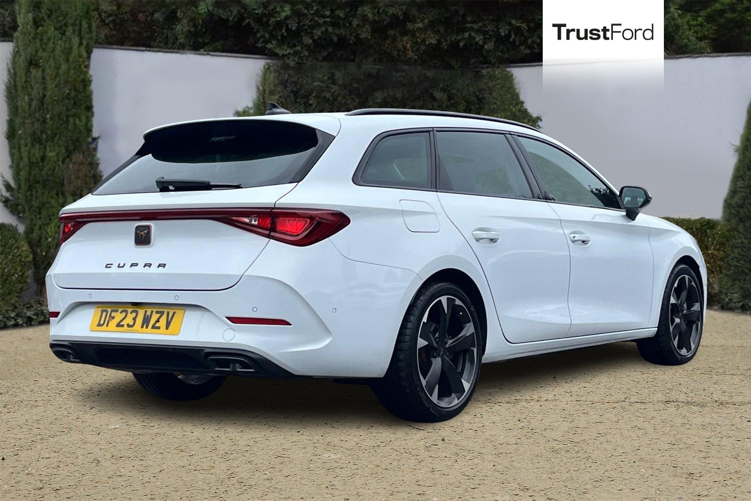 CUPRA Leon Photo 3