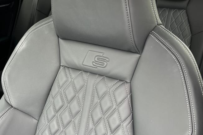 AUDI S3 Photo 50
