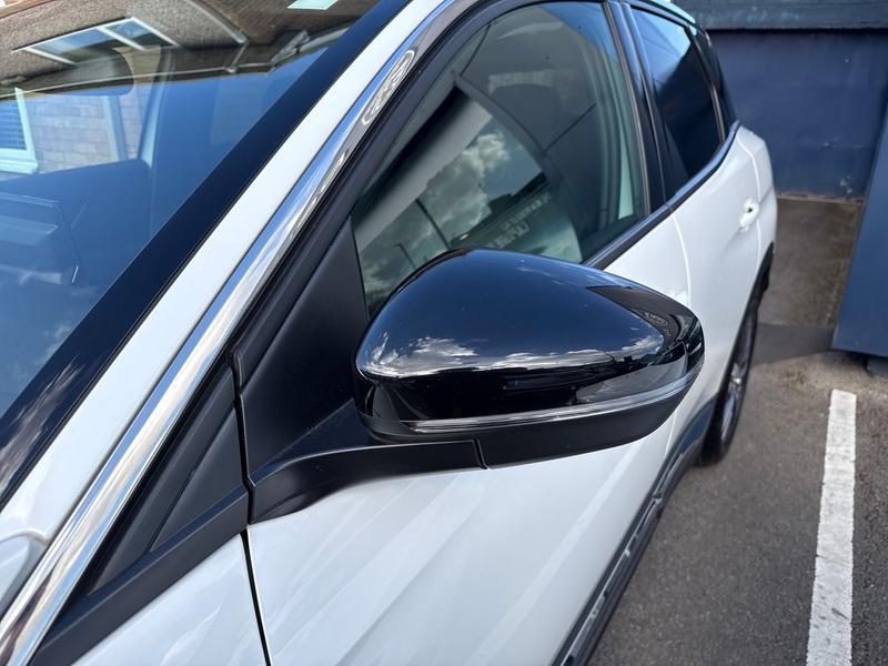 Used Peugeot 3008 EK22WWT 25