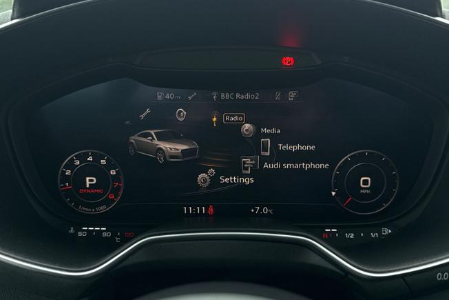 AUDI TT Photo 14