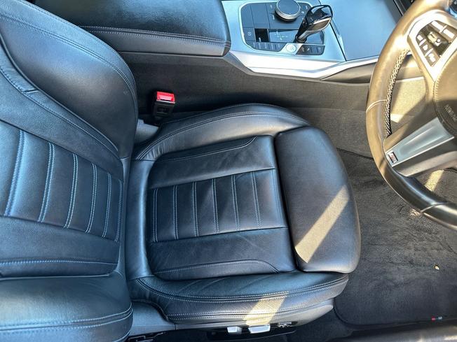 BMW 3 Series Photo 33