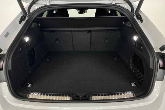 AUDI A5 Avant Photo 12