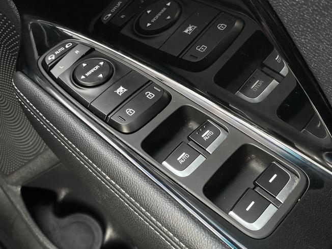 KIA Niro Photo 35