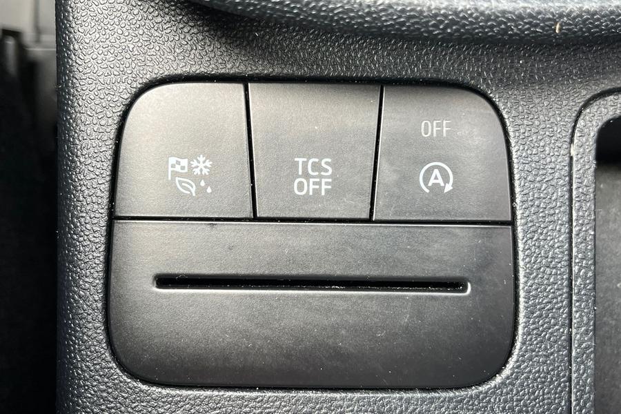 Ford Fiesta Photo autoimg-498dc4a215de3a8e296c92c1674eadfaa7bd4bdc.jpg