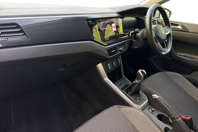 VOLKSWAGEN Polo Photo 2