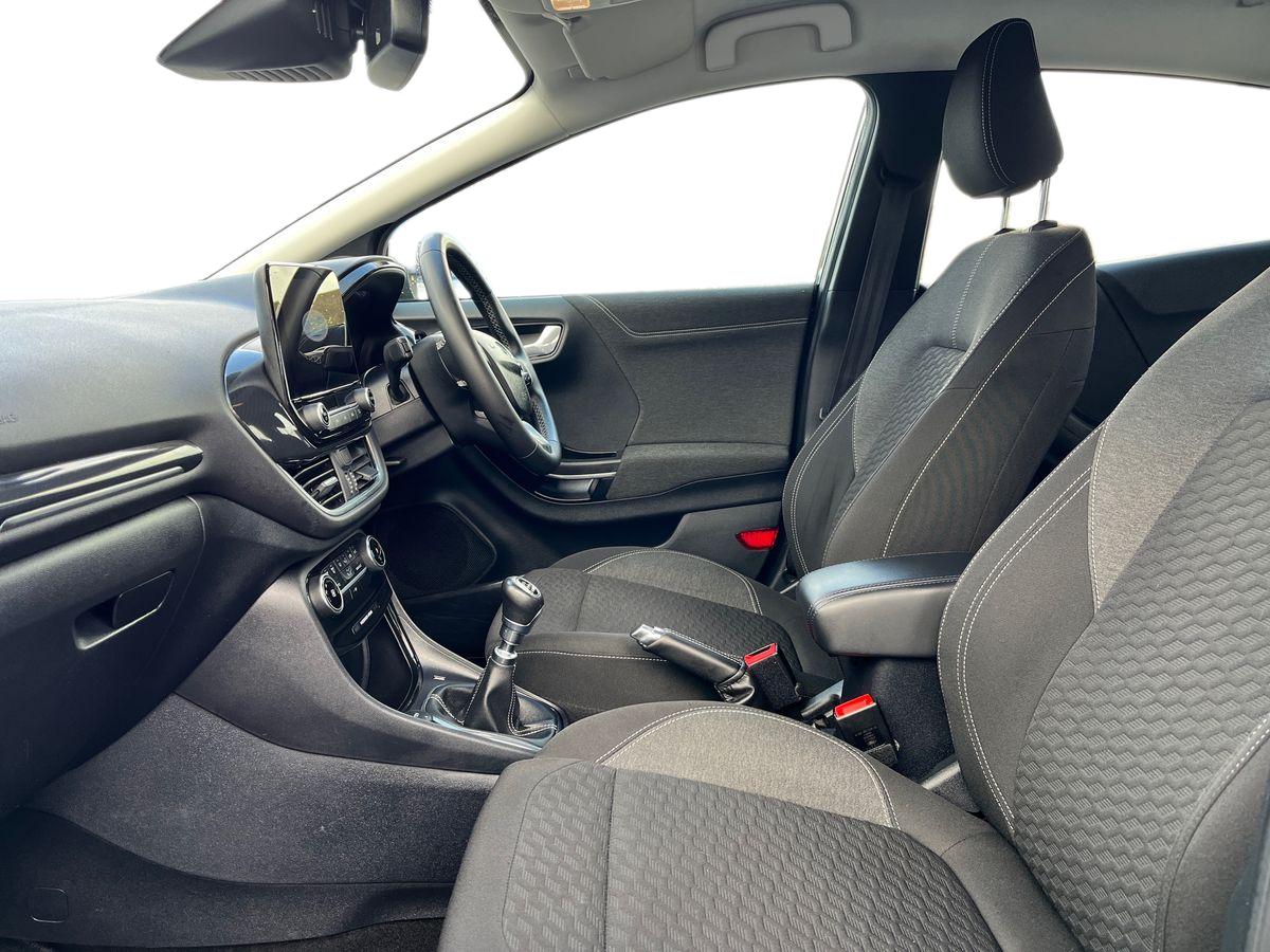 Ford Puma Photo 2