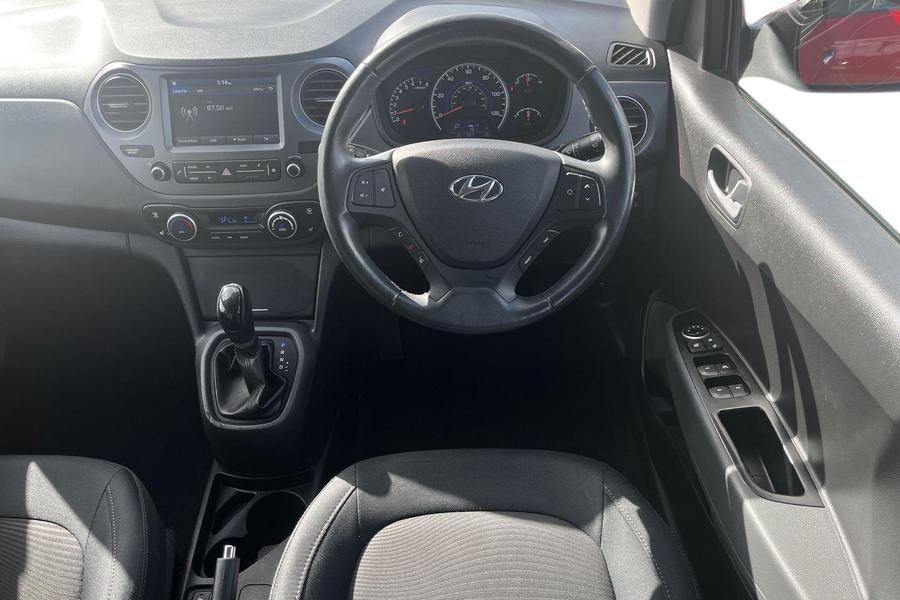 Hyundai i10 Photo autoimg-4997cbd09162d899dad527d011d79430ad515a77.jpg