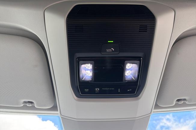VOLKSWAGEN Crafter Photo 44