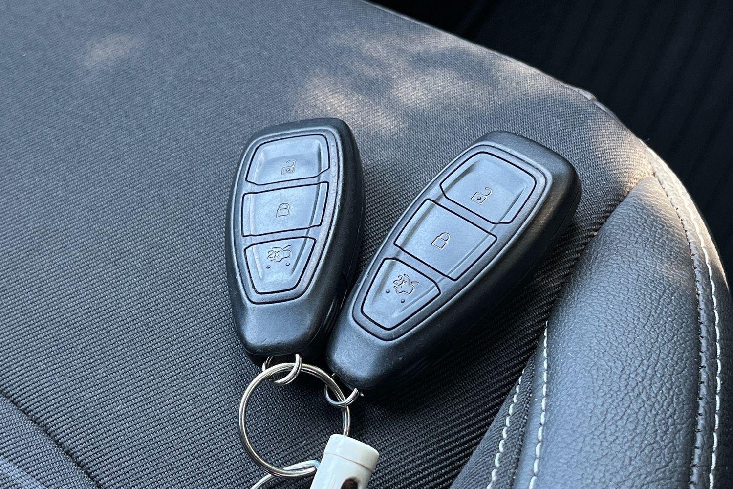 Ford KUGA Photo 39