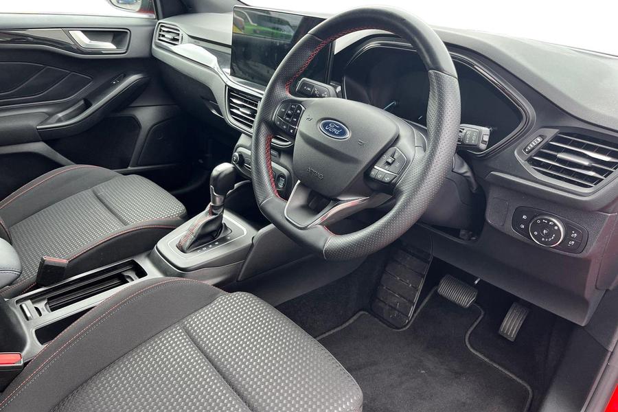 Ford Focus Photo autoimg-4999fcffbd41dde6cb26a3f64fda78d966c237fd.jpg